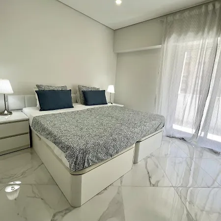 Aman - Near The By Hd Apartment Quarteira