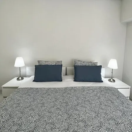 Appartamento Aman - Near The By Hd Quarteira