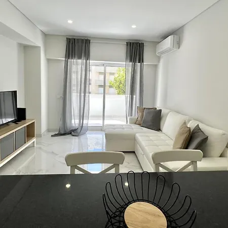 Aman - Near The By Hd Appartamento