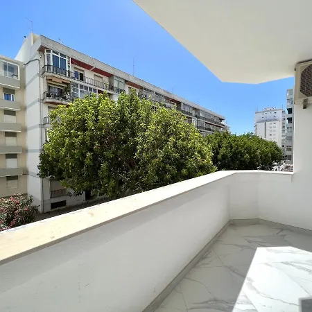 Aman - Near The By Hd Apartamento *